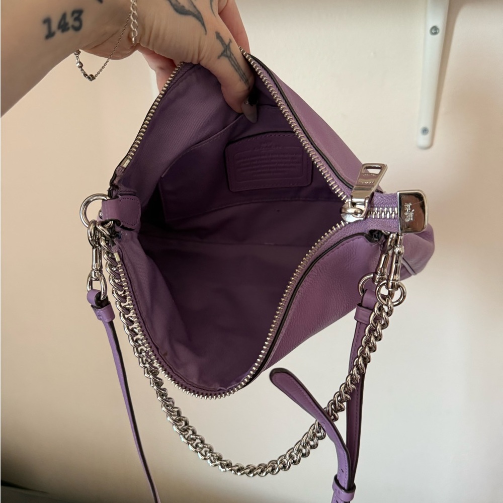 Coach Purple Lilac Leather Shoulder Bag with Chain Strap - Picture 9 of 16